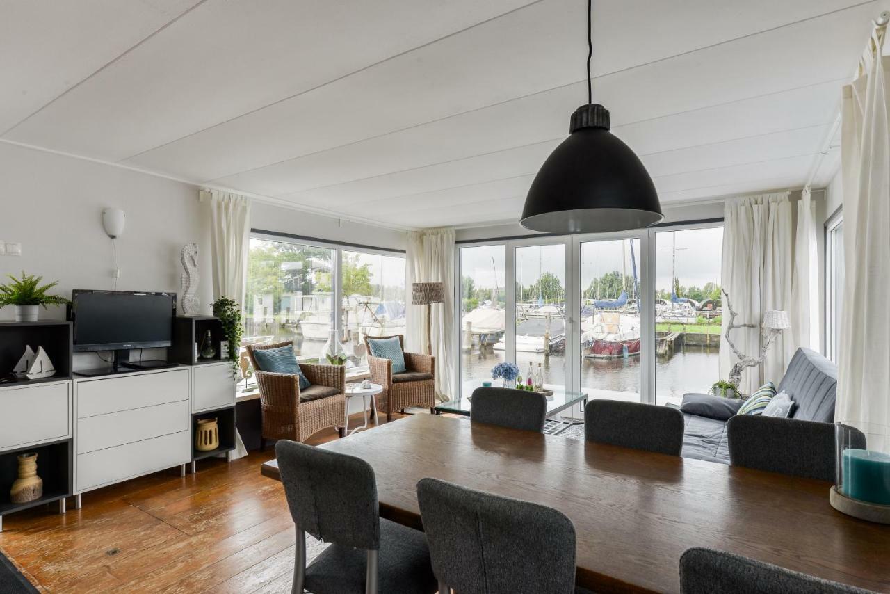 Bright And Comfortable Houseboat Aalsmeer Zewnętrze zdjęcie